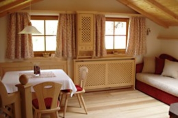 Pensiune familială Sankt Ulrich 4